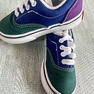 Toddler vans era elastic size 6